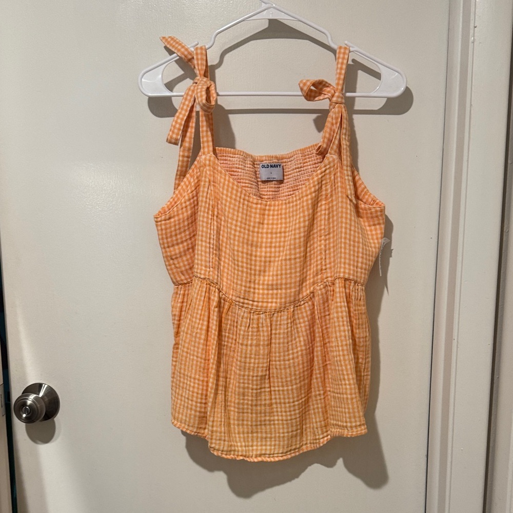Old Navy Peach Gingham Tie-Strap Tank Top